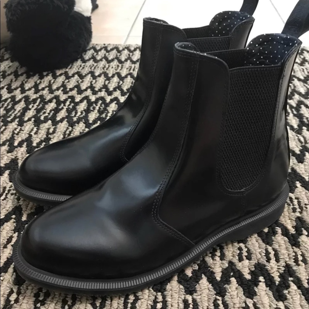 Dr. Marten’s Flora Boots